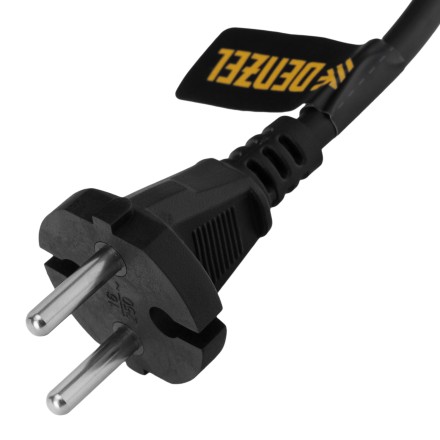 Шнур сетевой Denzel Energy Series, ПВС, 3 м, 2 x 1,5 мм, с неразборной вилкой, черный, 3 м, 37673 купить в Нефтеюганске