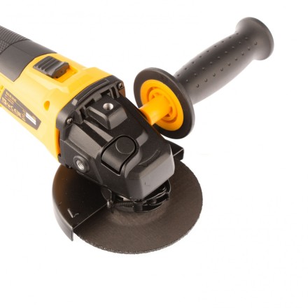 Аккумуляторная углошлифовальная машина BLG-IB-18-02 Denzel 27002 купить в Нефтеюганске