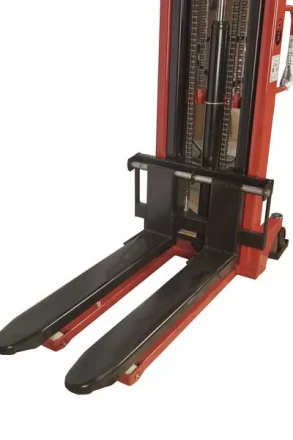 Штабелер гидравлический 2,0 т 2,0 м TOR CTY-EH с раздвижными вилами 1005764 купить в Нефтеюганске