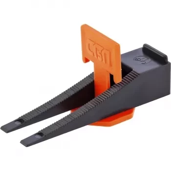 Система выравнивания плитки СВП. Комплект - зажим - клин 50/50 штук (ведерко ПЭНД 1100 мл)  СИБРТЕХ 88070 купить в Нефтеюганске