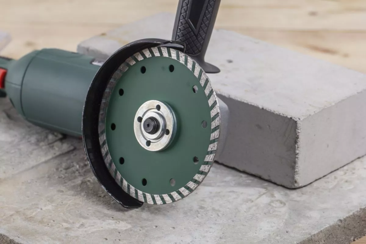 Круг алмазный HAMMER (206-112 DB TB) Ф125х22мм универсальный купить в Нефтеюганске