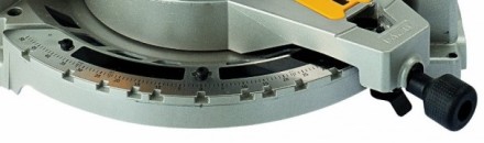 Пила торцовочная D 27113 комбинированная DeWalt купить в Нефтеюганске