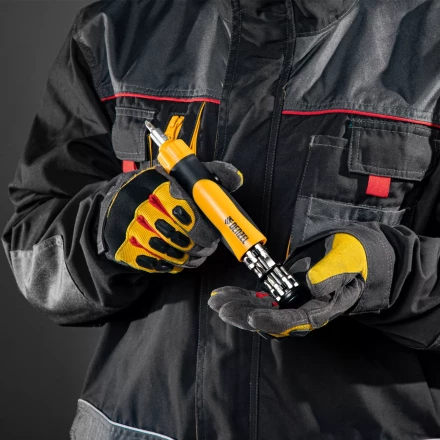 Отвертка реверсивная Denzel 7711611, механизм SmartPush 12 шт, S2 купить в Нефтеюганске