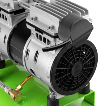 Компрессор безмаслянный малошумный Сибртех МБ 1100/24,1100 Вт, 24 л, 170 л/мин 58006 купить в Нефтеюганске