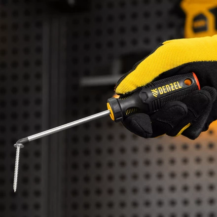 Отвертка, PH1х100 мм, S2, 3к рукоятка Denzel 121747 купить в Нефтеюганске