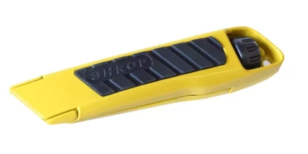 Нож со сменным лезвием трапеция металлический корпус Энкор 9675 9675 купить в Нефтеюганске