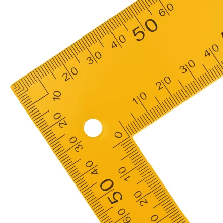 Угольник стальной Denzel, 200 х 300 мм, 32388 купить в Нефтеюганске