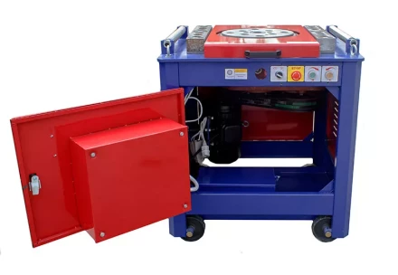 Гибщик арматуры GW42SA с доводчиком 3кВт 380В диаметр  арматуры 42 мм  810х740х880мм  368 кг VEKTOR купить в Нефтеюганске