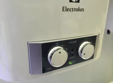 Водонагреватель ELECTROLUX EWH 80 Formax купить в Нефтеюганске
