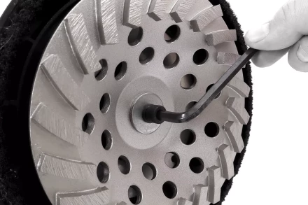 Шлифовальная машина по бетону MESSER M3026 купить в Нефтеюганске