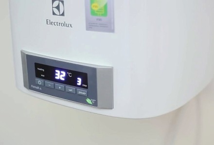 Водонагреватель ELECTROLUX EWH 80 Formax DL купить в Нефтеюганске