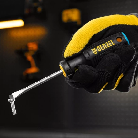 Отвертка, SL5x75 мм, S2, 3к рукоятка Denzel 121947 купить в Нефтеюганске