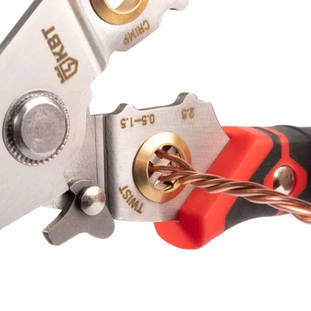 Многофункциональный стриппер КВТ WSS-02 для снятия изоляции с проводов 0.5–6.0 мм (102399) купить в Нефтеюганске