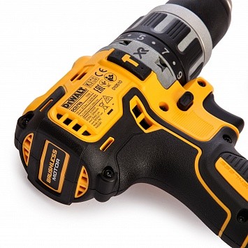 Аккумуляторная дрель DСD 791P2-QW DeWalt купить в Нефтеюганске