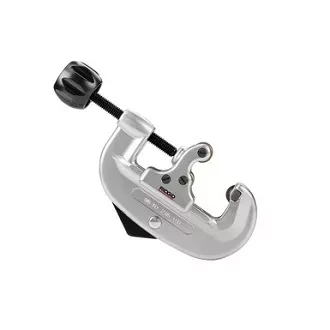 Труборез с винтовой подачей 30S  32950 купить в Нефтеюганске