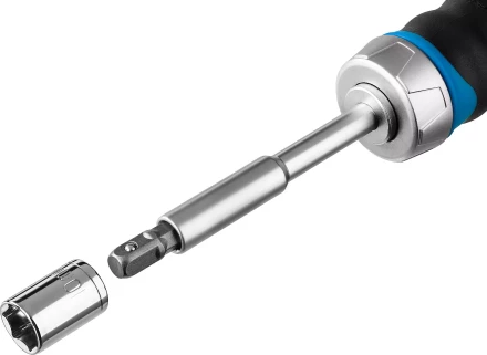 Набор ЗУБР &quot;ПРОФЕССИОНАЛ&quot;: Отвертка реверсив с двухкомп рукоят, насадки, CrMo, рукоят с отсеком для хранения бит, 38 предметов 25352-H38 купить в Нефтеюганске