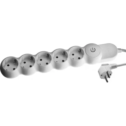 Удлинитель ЗУБР &quot;МАСТЕР&quot; электрический, ПВС сечение 1кв мм, выкл, заземл, защитная шторка, 5 гнезд, макс мощн 3500Вт, 5м 55059-5 купить в Нефтеюганске