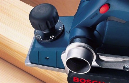 Рубанок BOSCH GHO 26-82 (0.601.594.103) купить в Нефтеюганске