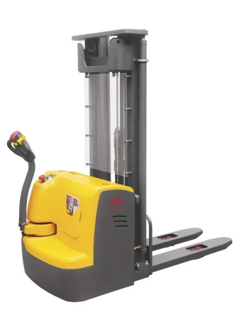 Штабелер самоходный 1,5 т 5,0 м XILIN CDDR15-III 24/200 В/Ач (сопровождаемый) 1010949 купить в Нефтеюганске