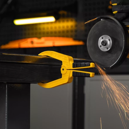 Струбцина клещеобразная Denzel, удлиненная 50 х 80 мм двухкомпонентные рукоятки, 20789 купить в Нефтеюганске