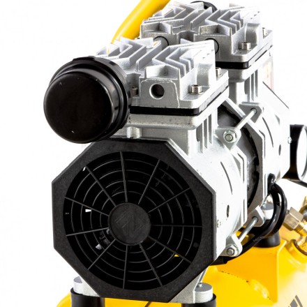 Компрессор безмаслянный Denzel DLS650/10 малошумный 58021 купить в Нефтеюганске
