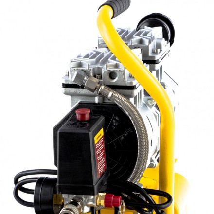 Компрессор безмаслянный Denzel DLS650/10 малошумный 58021 купить в Нефтеюганске