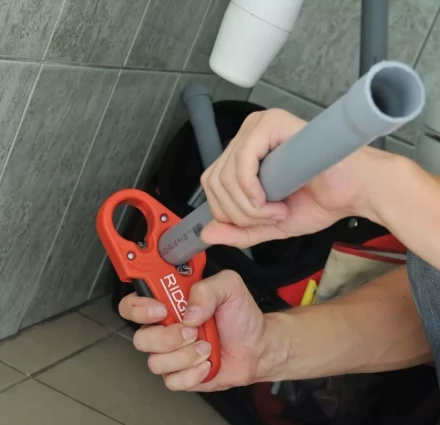 Труборез для пластмассовых  канализационных труб P-TEC 3240  37463 купить в Нефтеюганске