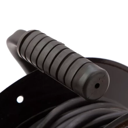 Удлинитель силовой 30 м, 16А, тип УХз16,  КГ 3 x 2.5 мм, на стальной катушке, 4 розетки Сибртех 95879 купить в Нефтеюганске