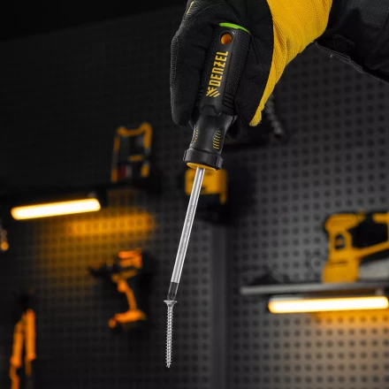 Отвертка, PZ2x100 мм, S2, 3к рукоятка Denzel 122077 купить в Нефтеюганске