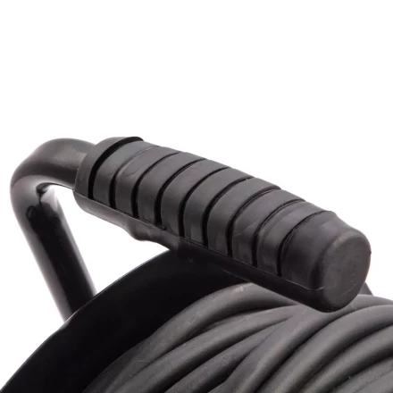 Удлинитель силовой 50 м, 16А, тип УХз16, КГ 3 x 2.5 мм, на стальной катушке, 4 розетки Сибртех 95880 купить в Нефтеюганске