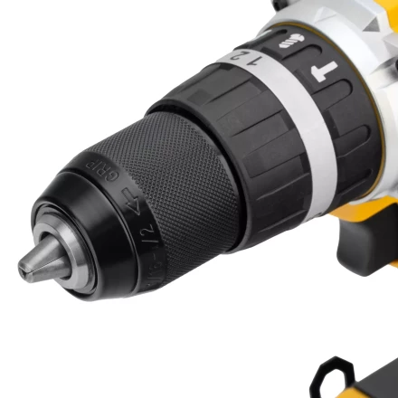 Дрель-шуруповерт аккумуляторная ударная бесщет Denzel CIDB-18-02, Li-Ion, 18 В 26145 купить в Нефтеюганске