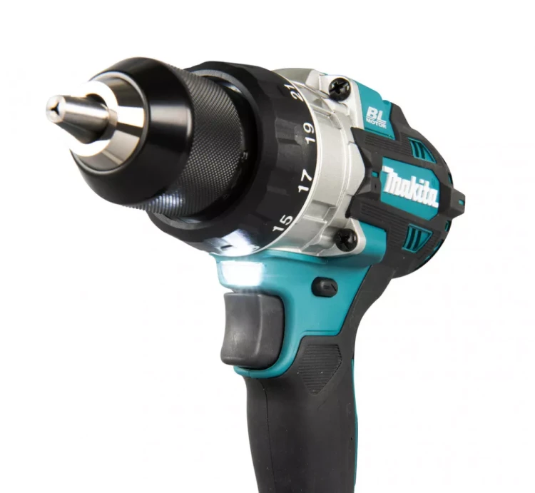 Аккумуляторная дрель-шуруповерт Makita DDF486RT купить в Нефтеюганске