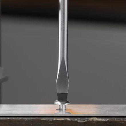 Набор отверток на полке Denzel, 8 шт., PH+SL, S2, 3к рукоятка, 122137 купить в Нефтеюганске