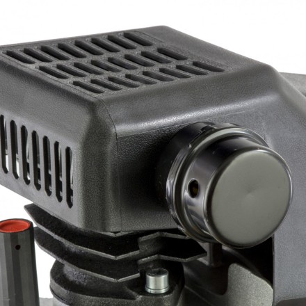 Компрессор воздушный Denzel DK1800/50 Х-PRO 58068 купить в Нефтеюганске