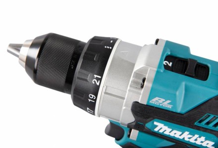 Аккумуляторная дрель-шуруповёрт Makita DDF486RTJ купить в Нефтеюганске