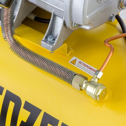 Компрессор воздушный Denzel DKV2200/100 Х-PRO 58079 купить в Нефтеюганске