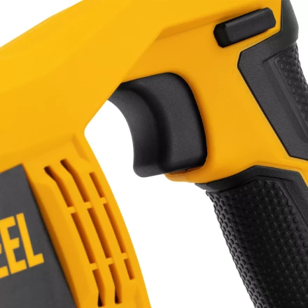 Пила сабельная аккумуляторная бесщет BRC-120,  18В Li-Ion Denzel 28460 купить в Нефтеюганске