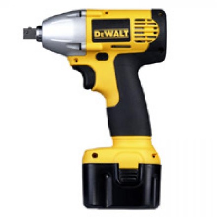 Дрель-винтоверт аккумуляторная DeWalt DW 053 К2 купить в Нефтеюганске