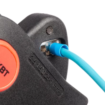 Автоматический торцевой стриппер КВТ WS-16 для снятия изоляции с проводов 0.5–6.0 мм с функцией резки (90987) купить в Нефтеюганске