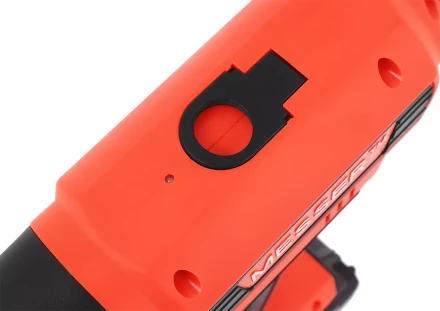 Аккумуляторный резьбовой заклепочник Messer M3000 с электронной системой настройки сжатия и счетчиком купить в Нефтеюганске