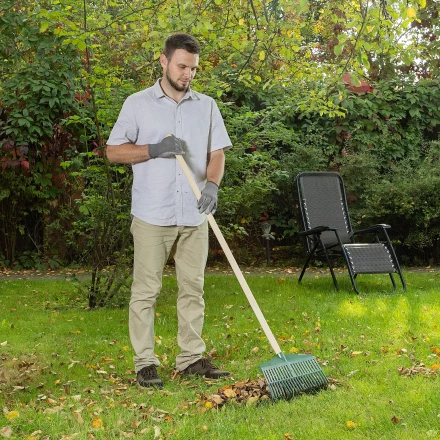 Грабли веерные пластиковые Сибртех, 420 мм, 22 плоских зуба, без черенка, Россия, 617055 купить в Нефтеюганске