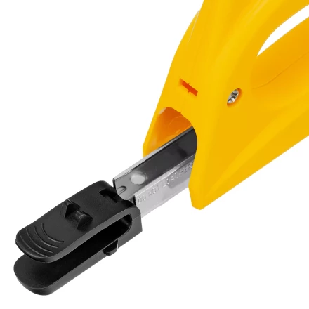 Степлер пластиковый, скобы в комплекте, тип 53, 6-10 мм Denzel 40221 купить в Нефтеюганске