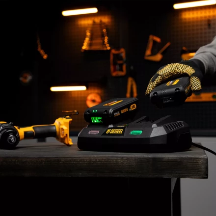 Устройство зарядное для аккумуляторов Denzel IBC-18-3.0-2, Li-Ion, 18В, 3.0 А, для двух батарей 28454 купить в Нефтеюганске