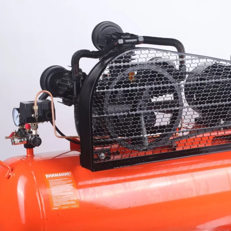 Компрессор масляный поршневой ременной PATRIOT PTR100/670 купить в Нефтеюганске