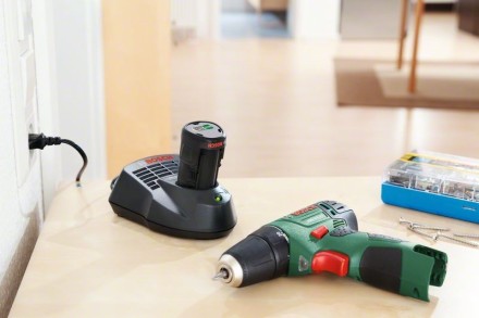 Аккумуляторная дрель BOSCH PSR 10,8 LI-2 (0.603.972.909) купить в Нефтеюганске
