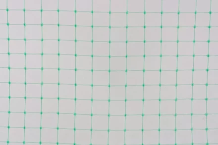 Сетка садовая высокопрочная Palisad 64528 (для птичников, шпалер), 2х20 м, ячейка 20х20 мм купить в Нефтеюганске