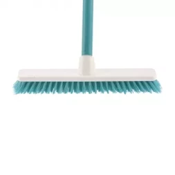Щетка пластмасовая "SHROBER" для чистки ковров 270 мм бирюз. c черенком 120 см D22мм ELFE 93550