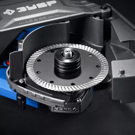 ЗУБР d 125 мм, 1600 Вт, 30 мм, штроборез (бороздодел), кейс, Профессионал (ЗШ-П30-1600 ПСТК) купить в Нефтеюганске