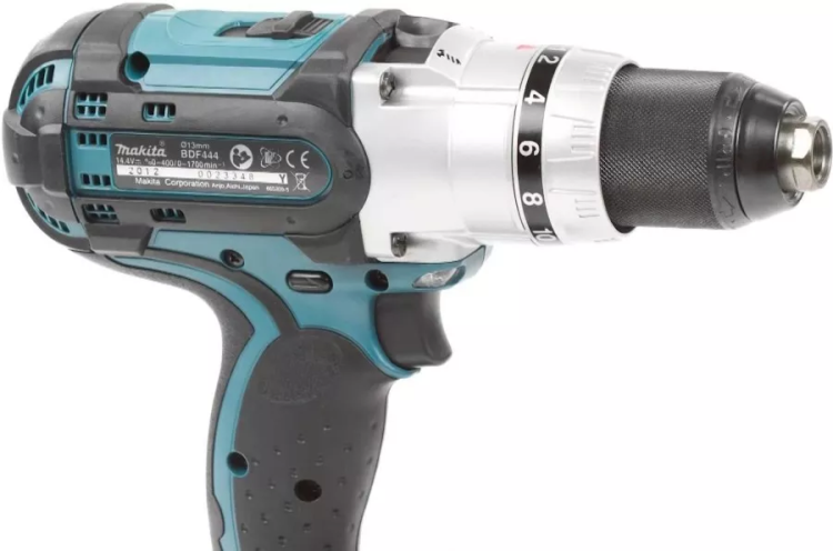 Аккумуляторная дрель-шуруповерт DDF 444 RFE Makita купить в Нефтеюганске