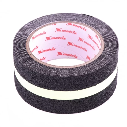 Лента клейкая противоскользящая c фотолюминисцентной полосой 50 мм x 5 м Matrix 88719 88719 купить в Нефтеюганске